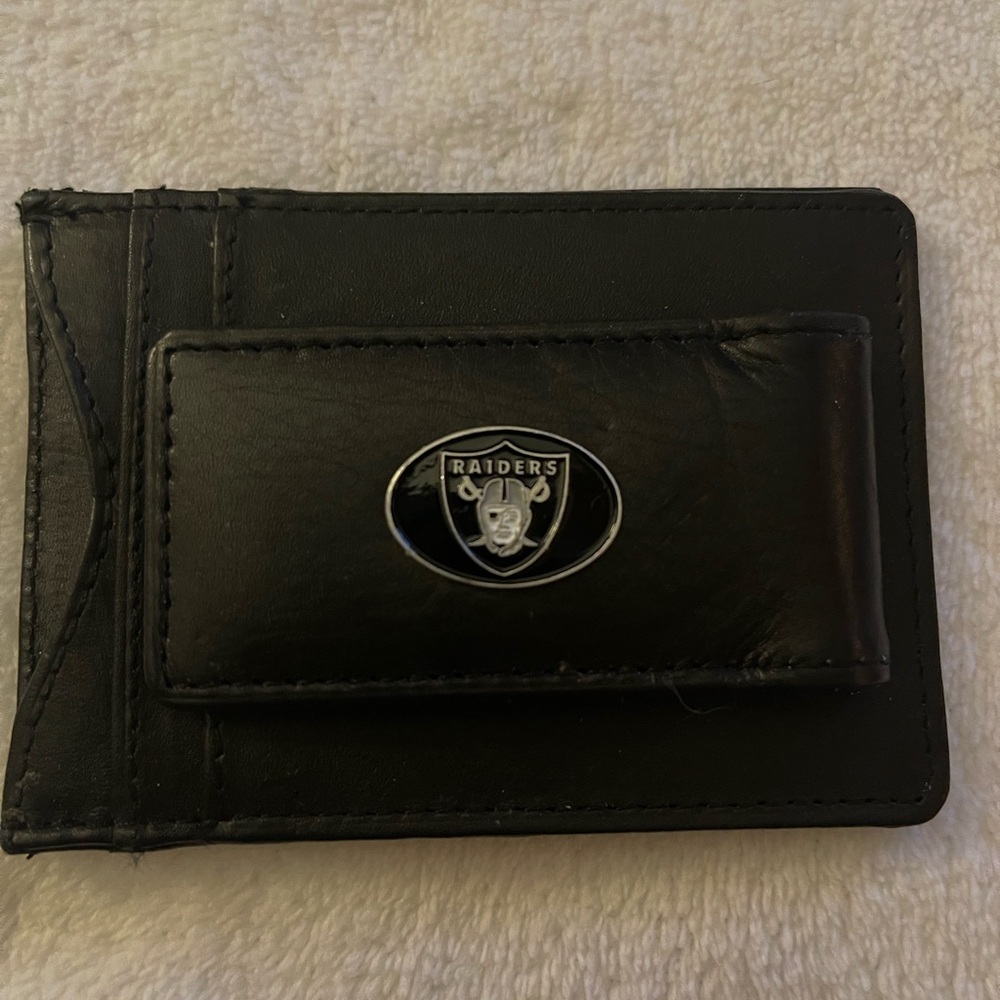 RAIDERS WALLET